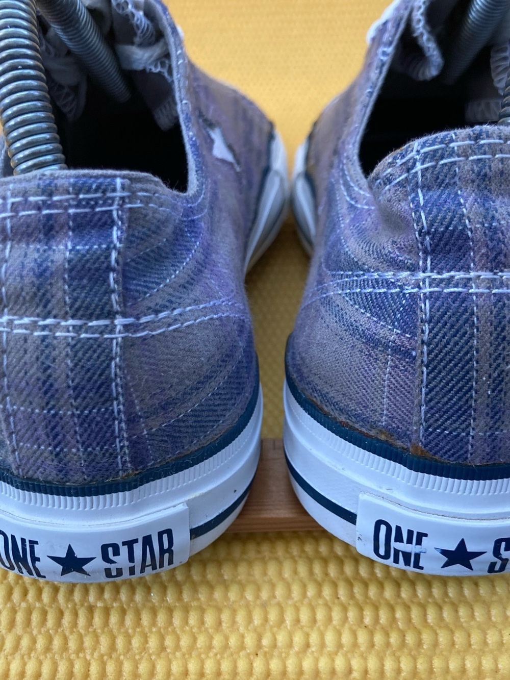 Converse All Star Plaid Sneakers Women's size 10 - Picture 6 of 10